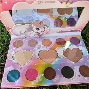 BH Cosmetics x Marvycorn Palette